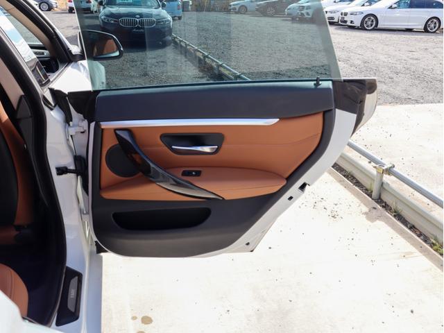 ���I���ꂽ�a�l�v���ÎԂ��W�O�`�P�O�O��قǓW������Ă���܂��B�c�Ǝ��Ԃ͂P�O�F�O�O�`�P�X�F�O�O�ŔN�����x�i�N���N�n�������j�ŉc�Ƃ��Ă���܂��B