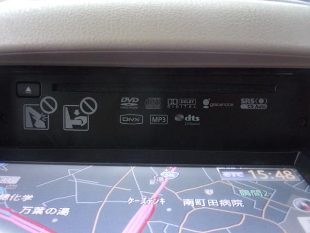 キューブ １５Ｇ　スタイリッシュガラスルーフ　２オーナー　記録簿　禁煙車　ナビ　ワンセグ　ブルートゥース　ステアリングリモコン　バックカメラ　ＥＴＣ　ドラレコ前後　スマートキー　ＬＥＤライト＆フォグ　オプショングリル（10枚目）