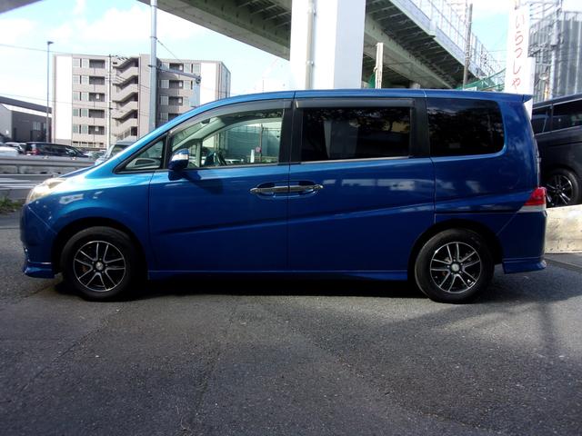 ステップワゴン Ｇ　ＬＳパッケージ　４ＷＤ　１オーナー　記録簿　禁煙車　ナビ　ワンセグ　ＵＳＢ入力　バックカメラ　ＥＴＣ　キーレス　イモビライザー　左パワースライドドア　ディスチャージ　フォグ　純正エアロ　社外アルミホイール（36枚目）