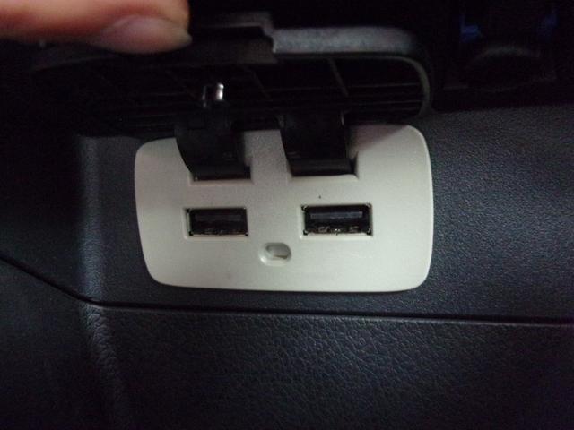 レヴォーグ １．６ＧＴアイサイト　アイサイトバージョン３　１オーナー　記録簿　禁煙車　ナビ　地デジ　ブルートゥース　バックカメラ　ドラレコ前後　ＥＴＣ　スマートキー　オートワイパー　オートライト　ディスチャージ　前後フォグ　１７インチ（33枚目）