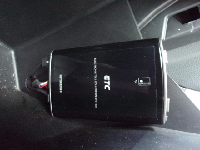 フォレスター ２．０ｉ－Ｓ　アイサイト　本革シート　１オーナー　禁煙車　ナビ　地デジ　ブルートゥース　ＥＴＣ　スマートキー　オートライト　ディスチャージ　前後フォグ　シートヒーター　パワーシート　パワーテールゲート　アダプティブクルーズ（15枚目）