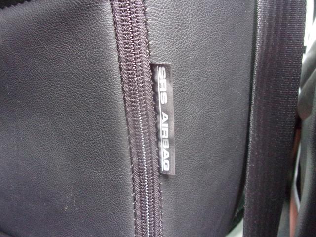 フォレスター ２．０ｉ－Ｓ　アイサイト　本革シート　１オーナー　禁煙車　ナビ　地デジ　ブルートゥース　ＥＴＣ　スマートキー　オートライト　ディスチャージ　前後フォグ　シートヒーター　パワーシート　パワーテールゲート　アダプティブクルーズ（31枚目）