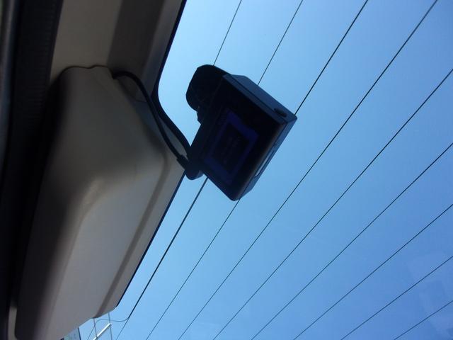 セレナ e-パワー XV プロパイロット 1オーナー 記録簿 禁煙車 10インチナビ 地デジ ブルートゥース アラウンドビュー ETC ドラレコ前後 シートバックテーブ 両側オート オートライト LEDライト フォグ 純正AW(20枚目)