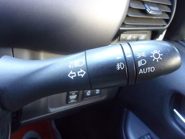 セレナ e-パワー XV プロパイロット 1オーナー 記録簿 禁煙車 10インチナビ 地デジ ブルートゥース アラウンドビュー ETC ドラレコ前後 シートバックテーブ 両側オート オートライト LEDライト フォグ 純正AW(29枚目)