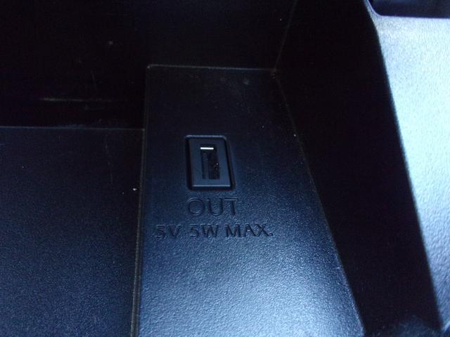 セレナ e-パワー XV プロパイロット 1オーナー 記録簿 禁煙車 10インチナビ 地デジ ブルートゥース アラウンドビュー ETC ドラレコ前後 シートバックテーブ 両側オート オートライト LEDライト フォグ 純正AW(30枚目)