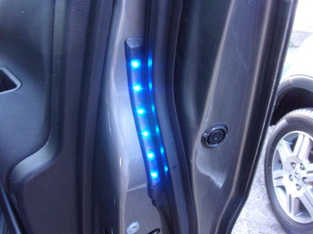 セレナ e-パワー XV プロパイロット 1オーナー 記録簿 禁煙車 10インチナビ 地デジ ブルートゥース アラウンドビュー ETC ドラレコ前後 シートバックテーブ 両側オート オートライト LEDライト フォグ 純正AW(38枚目)