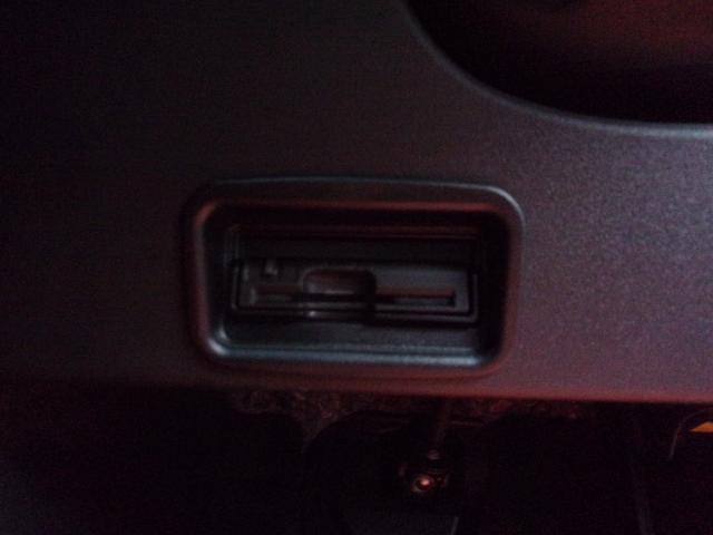 デュアリス ２０Ｇ　ＦＯＵＲ　切り替え式４ＷＤ　ガラスルーフ　ワンオーナー　禁煙車　ナビ　地デジ　ブルートゥース　ＥＴＣ　ユピテルドライブレコーダー前後　スマートキー　オートライト　キセノン　フォグライト　トノカバー　純正１７ＡＷ（14枚目）