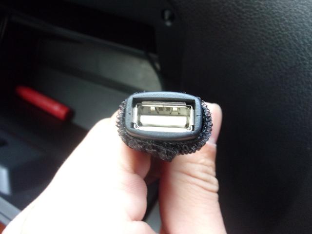 セレナ ライダー　ブラックライン　Ｓ－ハイブリッド　１オーナー　禁煙車　８インチナビ　地デジ　ブルートゥース　アルパインフリップダウン　バックカメラ　ＥＴＣ　スマートキー　クルコン　両側パワースライド　オートライト　キセノン　フォグ　オーテックアルミ（12枚目）