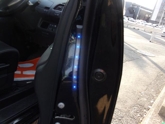 セレナ ライダー　ブラックライン　Ｓ－ハイブリッド　１オーナー　禁煙車　８インチナビ　地デジ　ブルートゥース　アルパインフリップダウン　バックカメラ　ＥＴＣ　スマートキー　クルコン　両側パワースライド　オートライト　キセノン　フォグ　オーテックアルミ（27枚目）