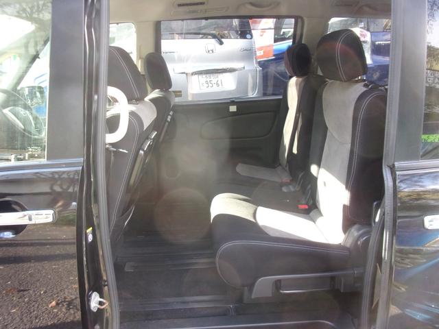 セレナ ライダー　ブラックライン　Ｓ－ハイブリッド　１オーナー　禁煙車　８インチナビ　地デジ　ブルートゥース　アルパインフリップダウン　バックカメラ　ＥＴＣ　スマートキー　クルコン　両側パワースライド　オートライト　キセノン　フォグ　オーテックアルミ（29枚目）