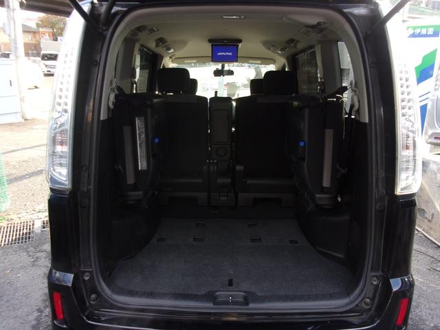 セレナ ライダー　ブラックライン　Ｓ－ハイブリッド　１オーナー　禁煙車　８インチナビ　地デジ　ブルートゥース　アルパインフリップダウン　バックカメラ　ＥＴＣ　スマートキー　クルコン　両側パワースライド　オートライト　キセノン　フォグ　オーテックアルミ（32枚目）