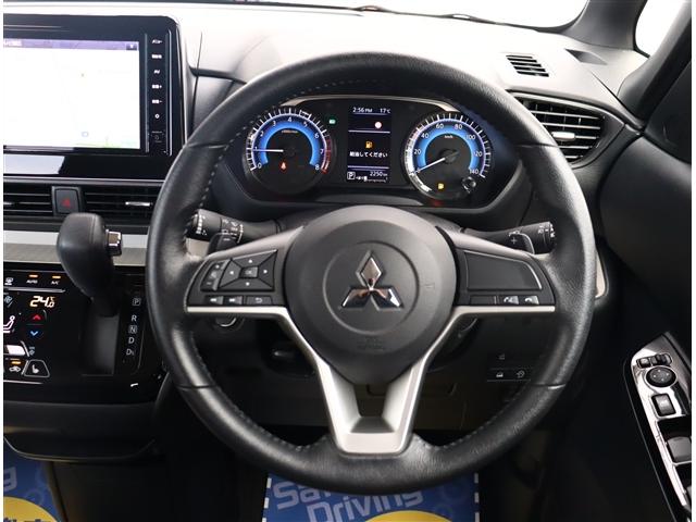 デリカミニ T ワンオーナー 禁煙車 記録簿 アイドリングストップ 衝突被害軽減システム バックカメラ ナビ&TV 電動スライドドア(14枚目)