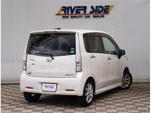 ムーヴ カスタム　Ｘリミテッド　ＳＡ　アイドリングストップ　衝突被害軽減システム　バックカメラ　ナビ＆ＴＶ（3枚目）