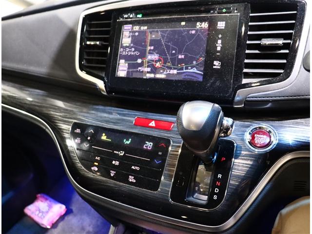 オデッセイ アブソルート・２０ｔｈアニバーサリー　アイドリングストップ　衝突被害軽減システム　バックカメラ　ナビ＆ＴＶ　ＤＶＤ再生　両側電動スライド（4枚目）