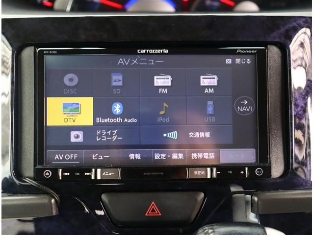 タント カスタムRS トップエディションSAIII 記録簿 アイドリングストップ 衝突被害軽減システム バックカメラ ナビ&TV DVD再生 両側電動スライド(10枚目)