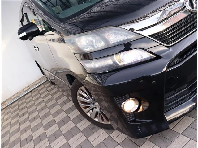 ヴェルファイア ２．４Ｚ　ゴールデンアイズ　バックカメラ　ナビ＆ＴＶ　ＤＶＤ再生　両側電動スライド（19枚目）