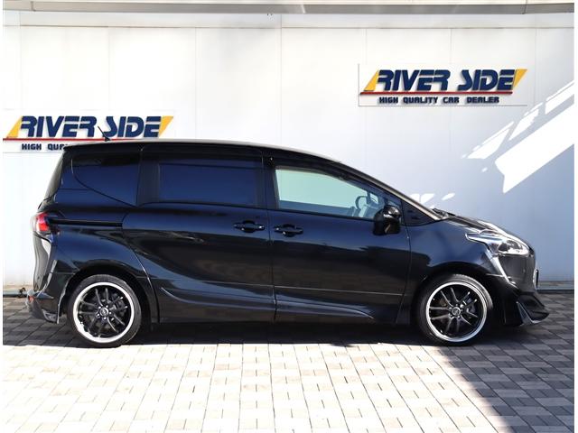 シエンタ Ｇ　クエロ　記録簿　アイドリングストップ　衝突被害軽減システム　ナビ＆ＴＶ　ＤＶＤ再生　両側電動スライド　後席モニター（2枚目）