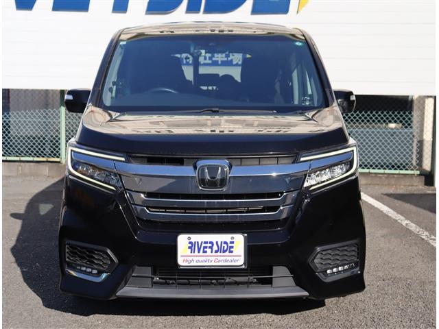 ステップワゴンスパーダ スパーダ　ホンダセンシング　アイドリングストップ　衝突被害軽減システム　バックカメラ　ナビ＆ＴＶ　両側電動スライド（4枚目）