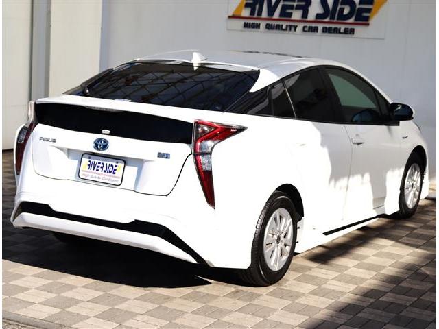 プリウス Ｓ　モデリスタフルエアロ　ＬＥＤデイライト　ドライブレコーダー　ＥＴＣ　純正ＳＤナビ　ワンセグ　バックカメラ　Ｂｌｕｅｔｏｏｔｈ接続　スマートキー　プッシュスタート　ＬＥＤライト（35枚目）