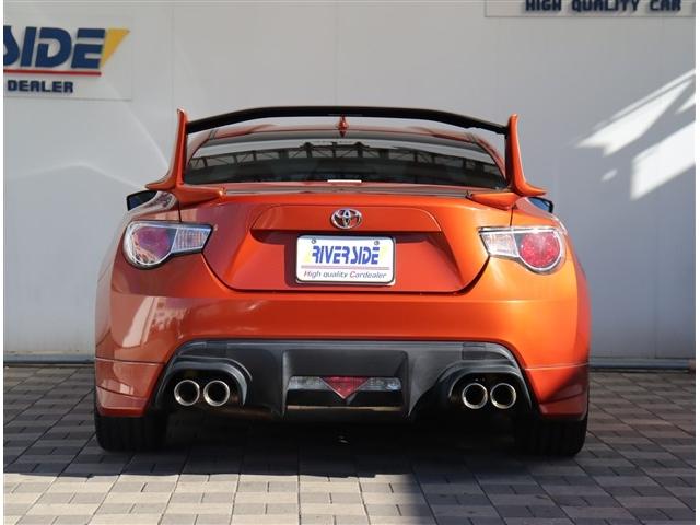 ８６ ＧＴ　６ＭＴ・モデリスタエアロ・リアウィング・ＴＲＤマフラー・ＲＡＹＳ　１９インチＡＷＴＲＤ車高調・サイバーナビ・フルセグ・ＤＶＤ・Ｂｌｕｅｔｏｏｔｈ接続・ＥＴＣ・クルーズコントロール・スマートキー（32枚目）