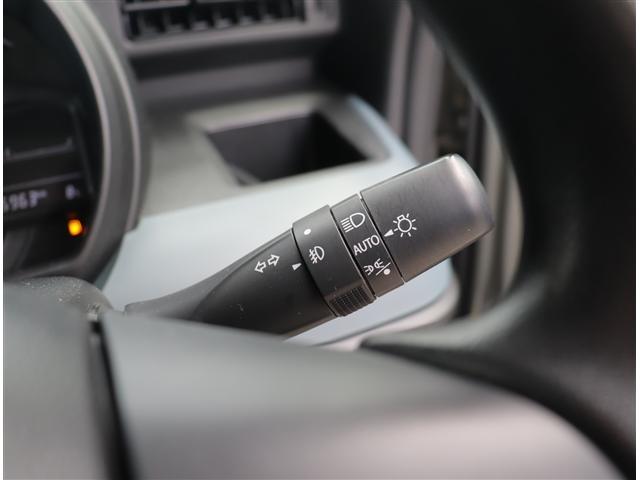 スペーシアベース ＧＦ　レーダーブレーキサポート　スズキ１４インチＡＷ　ＬＥＤヘッドライト　　ストラーダメモリーナビ　フルセグ　Ｂｌｕｅｔｏｏｔｈ　ＤＶＤ　スマートキー　コ―ナーセンサー　ＩＳＴＯＰ（18枚目）