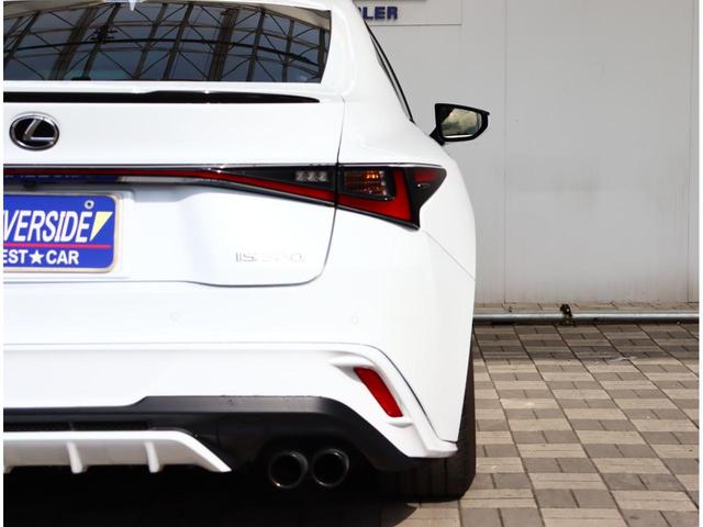IS300 Fスポーツ 1オーナー TRDフルエアロスポーツマフラー リアスポイラー 黒革シート サンルーフ 3眼LED BSM RCTA 前後ドラレコ TVジャンパー 10.3ディプレイ ナビフルセグBカメラ ETC(57枚目)