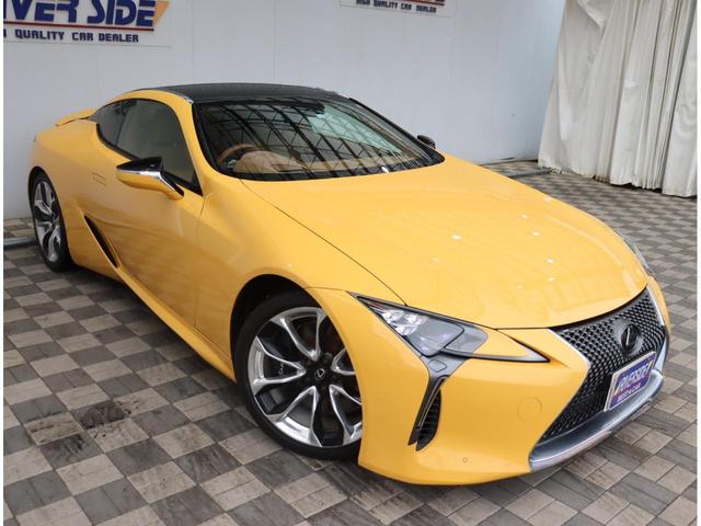 ＬＣ５００　Ｓパッケージ　Ｖ８エンジン　５０００ｃｃ　オプションカラー　アルカンターラ本革エアーベンチレーションヒーター付きメモリシート　カーボンルーフ　２１アルミ　３眼ＬＥＤライト　純正ナビフルセグＢカエラ　ＥＴＣ２．０(29枚目)