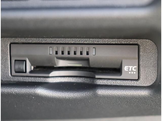 ハイエースバン ロングＤＸ　ＧＬパッケージ　メモリーナビ　ワンセグ　トヨタセーフティセンス　両側スライドドア　ＣＤ再生　バックカメラ　ＥＴＣ　１００Ｖ　クリアランスソナー　電動格納ミラー　ブルートゥース接続　キーレス（17枚目）