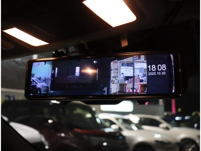 エクリプスクロス Ｇ　ディスプレイオーディオ　バックカメラ　スマートキー　プッシュスタート　ＥＴＣ　ＬＥＤ　アイドリングストップ　衝突軽減ブレーキ　クルコン　１８ＡＷ　電子パーキング（7枚目）