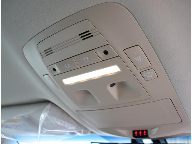 クラウンハイブリッド ロイヤルサルーン メモリーナビ フルセグ バックカメラ 衝突軽減ブレーキ シートヒーター パワーシート スマートキー クルコン ETC ステリモ ステアリングヒーター ブルーレイ再生 トランクイージークローザー(9枚目)