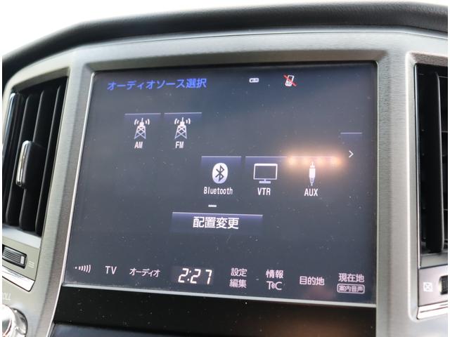 クラウンハイブリッド ロイヤルサルーン メモリーナビ フルセグ バックカメラ 衝突軽減ブレーキ シートヒーター パワーシート スマートキー クルコン ETC ステリモ ステアリングヒーター ブルーレイ再生 トランクイージークローザー(11枚目)