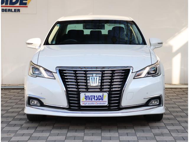 クラウンハイブリッド ロイヤルサルーン メモリーナビ フルセグ バックカメラ 衝突軽減ブレーキ シートヒーター パワーシート スマートキー クルコン ETC ステリモ ステアリングヒーター ブルーレイ再生 トランクイージークローザー(40枚目)