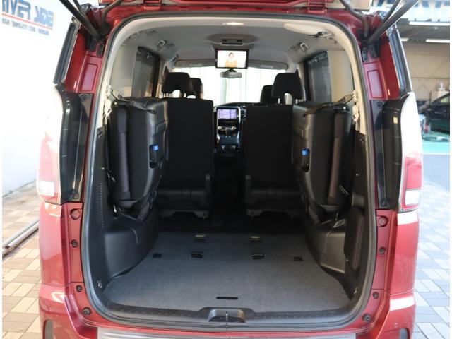 セレナ ハイウェイスター　プロパイロットエディション　８インチメモリーナビ　フルセグ　バックカメラ　フリップダウンモニター　両側電動スライドドア　アイドリングストップ　プロパイロット　３列シート　ステリモ　インテリジェントキー（42枚目）