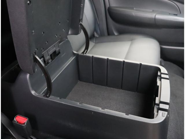 キャラバン ロングプロスタイルグランドプレミアムＧＸ　メモリーナビ　フルセグ　アラウンドビューモニター　バックカメラ　ＥＴＣ　ＬＥＤ　片側電動スライドドア　インテリジェントキー　エマージェンシーブレーキ　デジタルインナーミラー（15枚目）