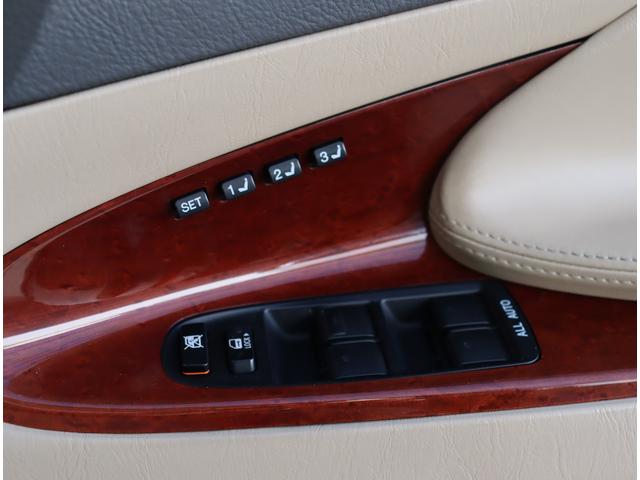 GS GS350 HDDナビ CD再生 スマートキー プッシュスタート クルコン パワーシート 革シート シートヒーター/シートAC(28枚目)