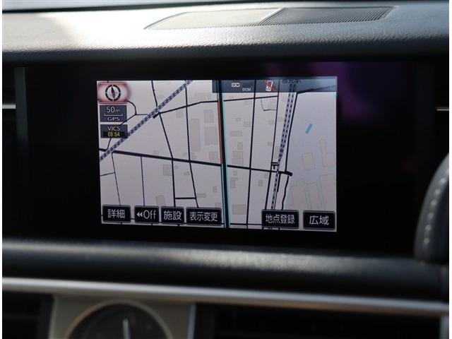 ＩＳ ＩＳ２００ｔ　メモリーナビ　フルセグ　バックカメラ　ＥＴＣ　ＨＩＤ　ハーフレザーシート　パワーシート　スマートキー　プッシュスタート　プリクラッシュセーフティ　クルコン　コーナーセンサー（9枚目）