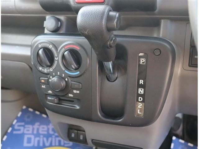 エブリイ ＰＣ　ＤＡＭＤ：ｌｉｔｔｌｅＤフェイスチェンジ　両側スライドドア　キーレス　ＥＴＣ　スズキセーフティサポート　４ＷＤ（50枚目）