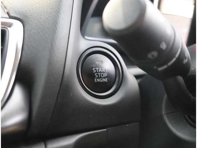 アクセラスポーツ １５Ｓ　プロアクティブ　メモリーナビ　フルセグ　バックカメラ　ＥＴＣ　コーナーセンサー　クルコン　スマートキー　レーンディパーチャー　ヘッドアップディスプレイ　ｉ－ｓｔｏｐ　純正１６インチアルミ　オートＡＣ　ステリモ（28枚目）