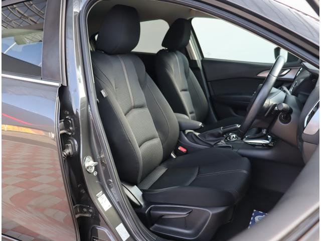 アクセラスポーツ １５Ｓ　プロアクティブ　メモリーナビ　フルセグ　バックカメラ　ＥＴＣ　コーナーセンサー　クルコン　スマートキー　レーンディパーチャー　ヘッドアップディスプレイ　ｉ－ｓｔｏｐ　純正１６インチアルミ　オートＡＣ　ステリモ（32枚目）