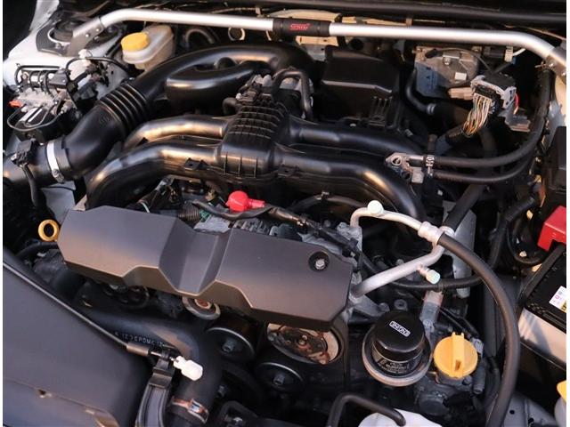 インプレッサＧ４ ２．０ｉ－Ｓアイサイト　純正メモリーナビ　フルセグ　バックカメラ　パワーシート　４ＷＤ　スマートキー　プッシュスタート　アイドリングストップ　アイサイト（11枚目）