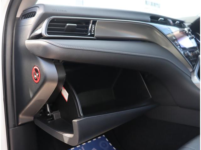 カムリ ＷＳレザーパッケージ　フルセグ　バックカメラ　黒革　シートヒーター　ＬＥＤ　パワーシート　クルコン　ＥＴＣ　トヨタセーフティセンス　ステリモ　パドルシフト　オートＡＣ（33枚目）