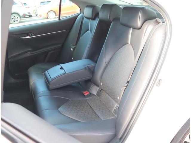 カムリ ＷＳレザーパッケージ　フルセグ　バックカメラ　黒革　シートヒーター　ＬＥＤ　パワーシート　クルコン　ＥＴＣ　トヨタセーフティセンス　ステリモ　パドルシフト　オートＡＣ（35枚目）