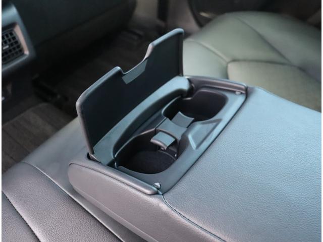 カムリ ＷＳレザーパッケージ　フルセグ　バックカメラ　黒革　シートヒーター　ＬＥＤ　パワーシート　クルコン　ＥＴＣ　トヨタセーフティセンス　ステリモ　パドルシフト　オートＡＣ（40枚目）