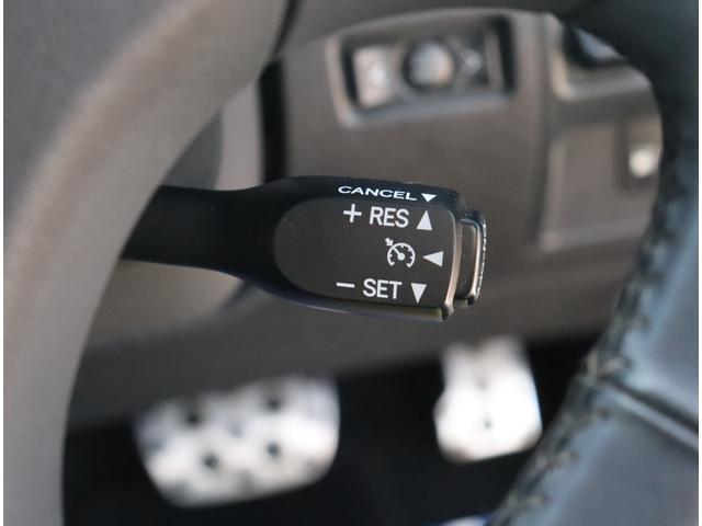 ＩＳ ＩＳ２５０　ＨＤＤナビ　ＣＤ再生　バックカメラ　スマートキー　ＥＴＣ　パワーシート　プッシュスタート　ＨＩＤ　パドルシフト　ＳＲＳ　ＡＢＳ　オートＡＣ（18枚目）