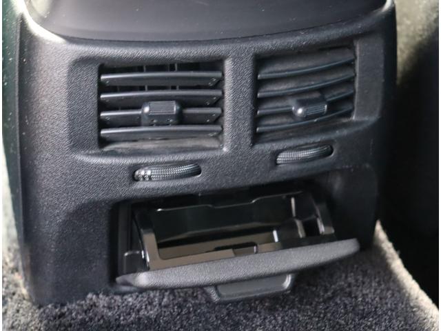 ＩＳ ＩＳ２５０　ＨＤＤナビ　ＣＤ再生　バックカメラ　スマートキー　ＥＴＣ　パワーシート　プッシュスタート　ＨＩＤ　パドルシフト　ＳＲＳ　ＡＢＳ　オートＡＣ（37枚目）