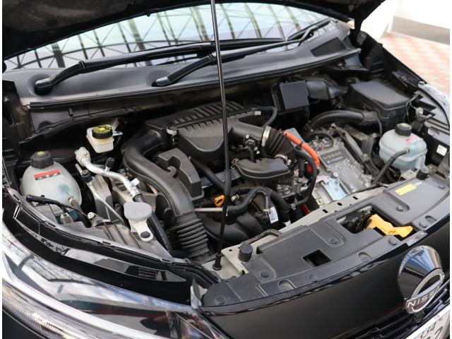 オーラ ニスモ　フルセグＴＶ・ブルートゥース接続可・ＥＴＣ２．０・コーナーセンサー　ハーフレザーシート・デジタルインナーミラー・ハンドルヒーター　　ステアリングリモコン・純正１７インチアルミホイール（71枚目）