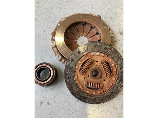 エブリイ ジョインターボ　５ＳＰＥＥＤ　フルタイム４ＷＤ　クラッチ交換済み　ヒーテッドリモコンドアミラー付５速フル装備（3枚目）
