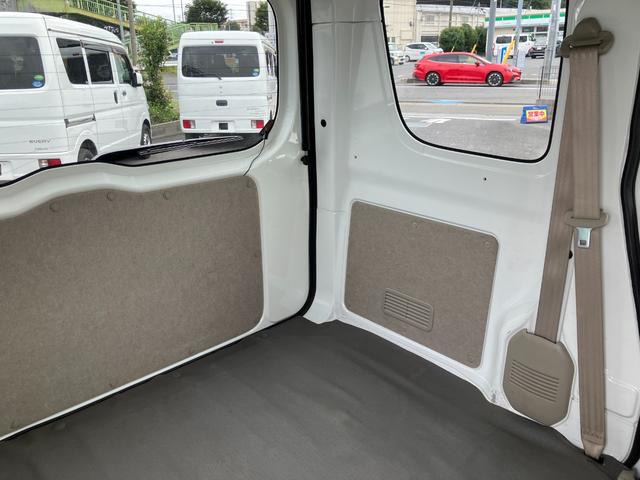 エブリイ ジョインターボ　５ＳＰＥＥＤ　フルタイム４ＷＤ　クラッチ交換済み　ヒーテッドリモコンドアミラー付５速フル装備（14枚目）