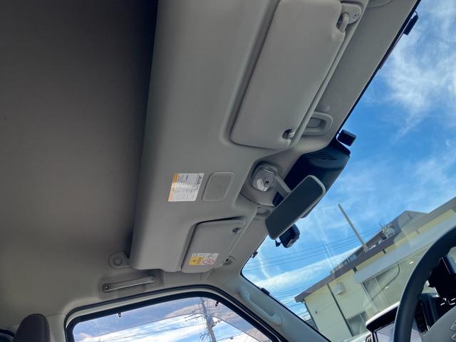 エブリイ ＰＣ　デュアルカメラブレーキサポート　リアパーキングセンサー　ナビフルセグＴＶ　ＥＴＣ　４速オートマフル装備（14枚目）