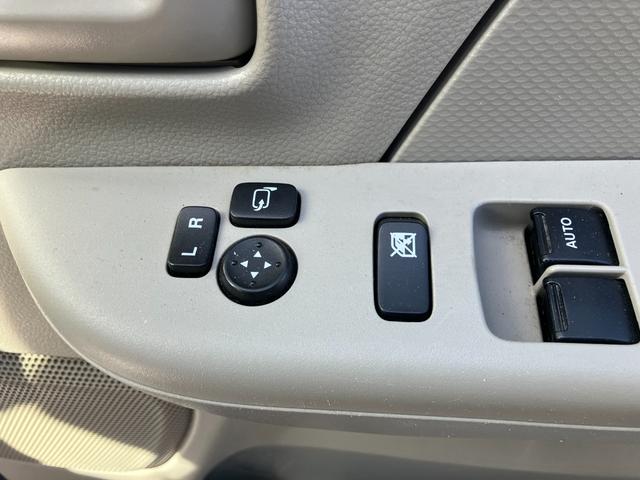 エブリイ ＰＣ　デュアルカメラブレーキサポート　リアパーキングセンサー　ナビフルセグＴＶ　ＥＴＣ　４速オートマフル装備（20枚目）